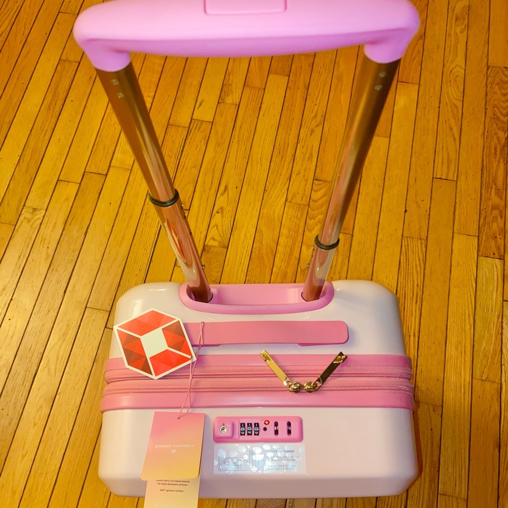 BNWT Stoney Clover Lane x Target 21” Carry On Luggage - Picture 8 of 15